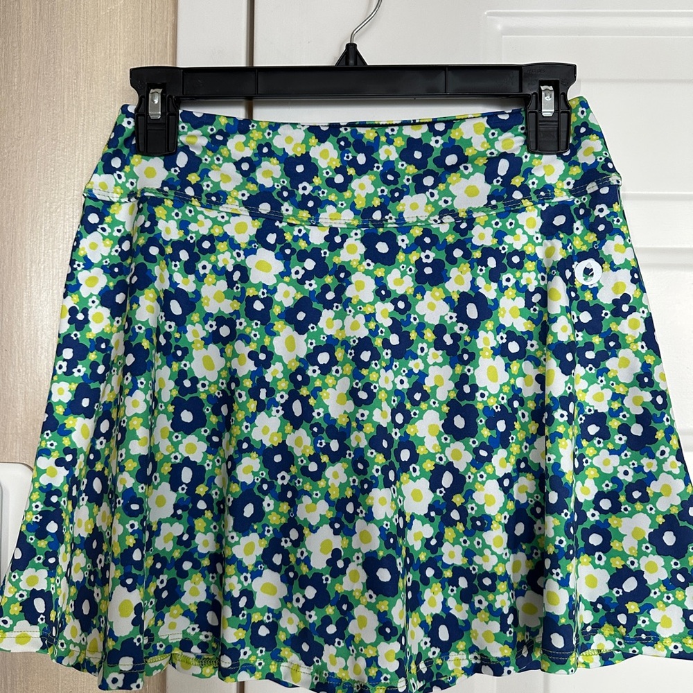 Dona Jo Court Skirt